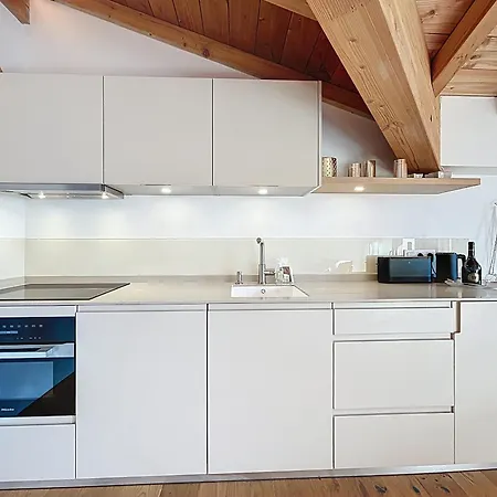 Frene - - Centre Village