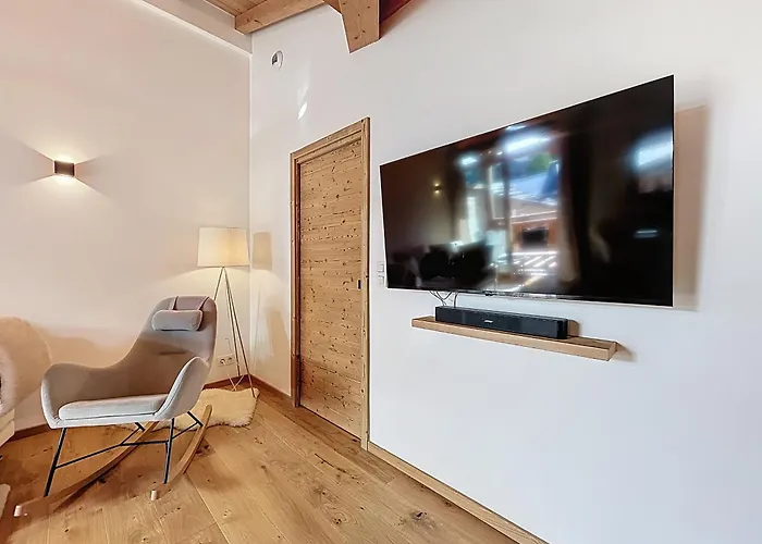 Frene - - Centre Village * Montreux