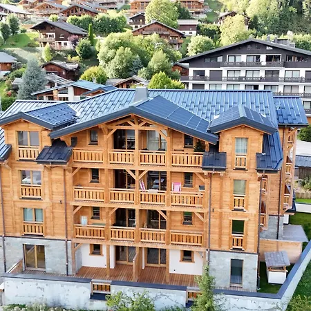 Frene - - Centre Village Apartment *